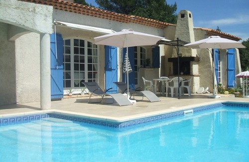 Rocbaron Villa | Discover the Provencal Villa with Pool in Var Center