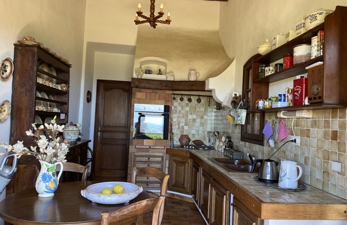 La Croix-Valmer Villa | Idyllic Villa with Ocean View Near Beach & Free Wifi