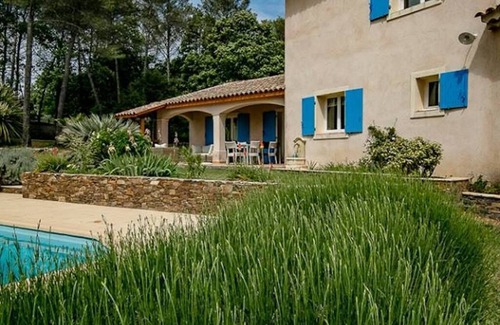 Draguignan Villa | Idyllic Provencal Villa with Private Heated Pool in Draguignan