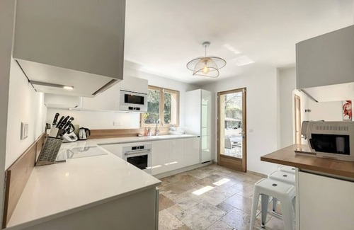 Valbonne Villa | Inviting Provencal Villa with Pool for Family Getaways