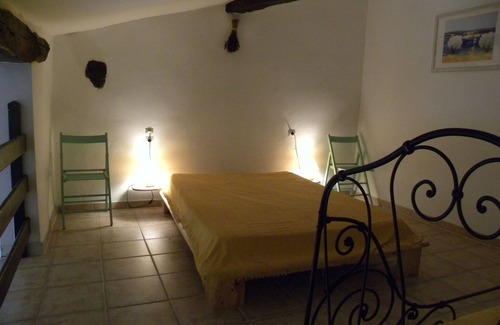 Flassan Bed & Breakfast | Idyllic Provence Retreat Near Mont Ventoux with Pool & Spa