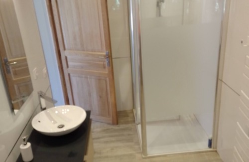 Avignon Other | Discover Mas Provençal: Air-Conditioned Retreat near Avignon