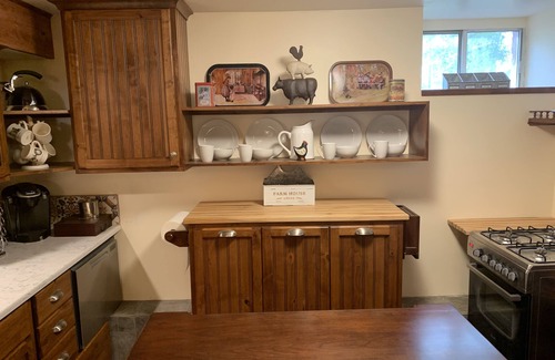 Murray Apartment | Experience a Home Away from Home with Ocean View and Spa