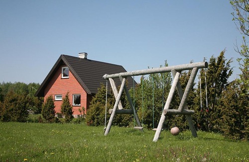 Rahtla House | Pruuli Holiday Farm: Oceanfront Retreat with Top Amenities