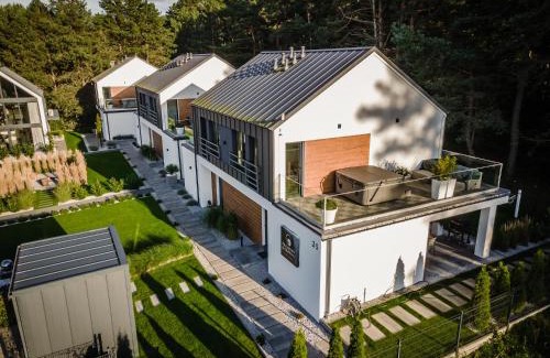 Jastrzebia Gora Resort | Oceanfront Getaway at Przypływy & Odpływy - Rated 9.7/10