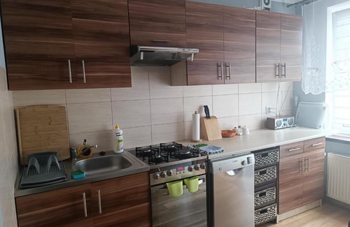 Borne Sulinowo Apartment | Cozy Apartment - Guest Rated 9.4/10 & Child Friendly