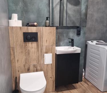 Radom Apartment | Cozy Apartment in Radom's Heart - Family Friendly Stay