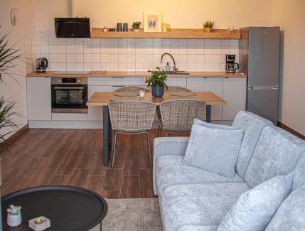 Wielen Apartment | Cozy Mickiewicza Apartment - Child-Friendly & Top Rated 9.5