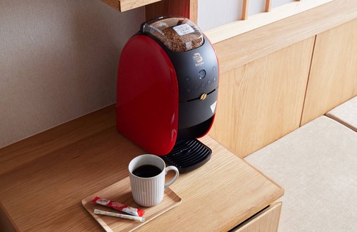 Nishinari House | Family-Friendly Hotel Steps from KIX / Osaka with Breakfast