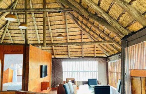 Thulamahashe Villa | Palm-Sheltered Psalm Private Villa with Inviting Pool
