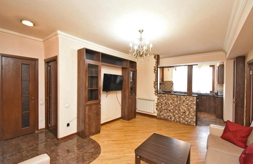 Kentron Apartment | Perfect 2 Bedrooms in the Heart of Yerevan - Pet Friendly