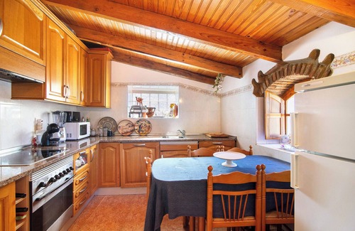Fonte do Bispo Villa | Relax at Villa 'Casa Da Maria Teresa' with Private Pool & Terrace