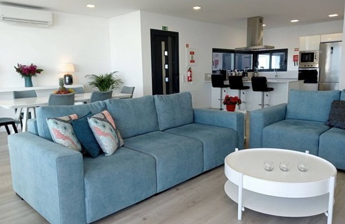 Ponta do Pargo Villa | Casa OM: Family-Friendly Holiday Residence with Kitchen