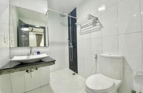 Chamkar Mon Apartment | Discover PTH Residence: Family-Friendly with Pool & Breakfast