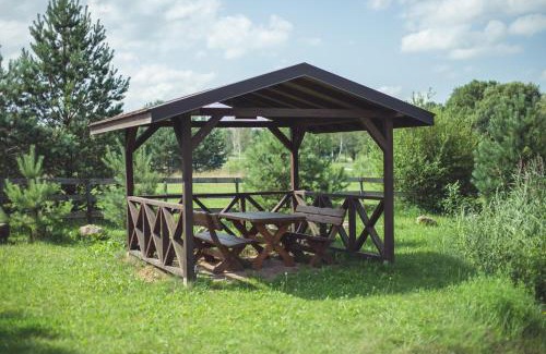 Inturkes seniunija Cabin | Pet-Friendly Retreat at Pušynėlis with Hot Tub Bliss