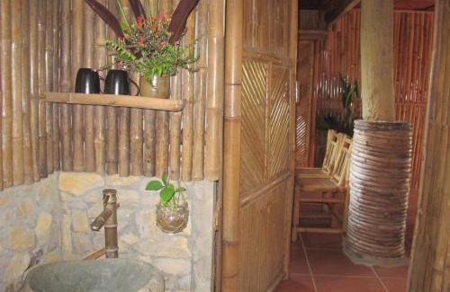Mai Chau House | PuBinSpiceHills Farmstay