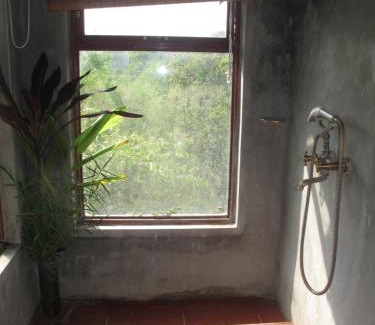 Mai Chau Bed & Breakfast | PuBinSpiceHills Perilla
