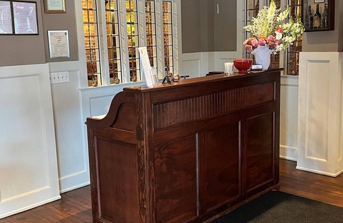 Chester Hotel | Experience Comfort at Publick House Hotel Inc. with Spa & Dining
