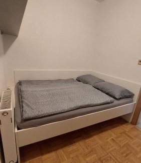 Veliki Vrh pri Smarju Apartment | Puci Apartment