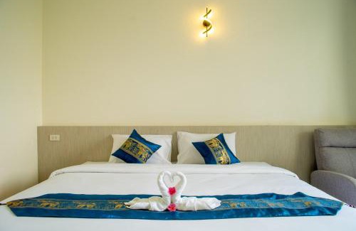 Si Sunthon Hotel | Top-Rated Puean Chang Resort in Phuket with Pool Access