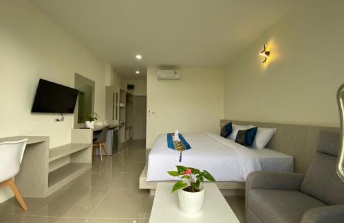 Si Sunthon Hotel | Top-Rated Puean Chang Resort in Phuket with Pool Access