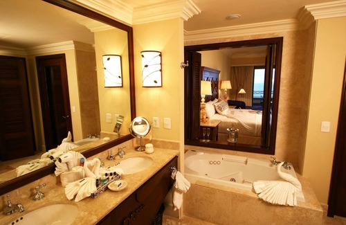 Pedregal Hotel | Pueblo Bonito Sunset Beach, Luxurious Presidential Suite - Ocean View