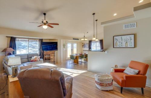 Pueblo West House | Pueblo Five Star Home with Hot Tub & Pikes Peak Views