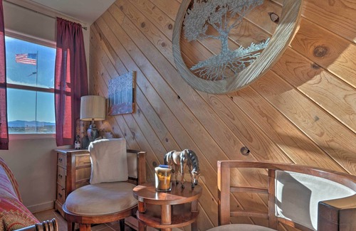 Pueblo Apartment | Pueblo Studio ~ 12 Mi to Pueblo Reservoir!