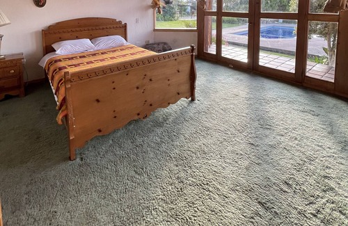 Checa Cabin | Ideal Private Venue for Any Event—Pet and Child Friendly!