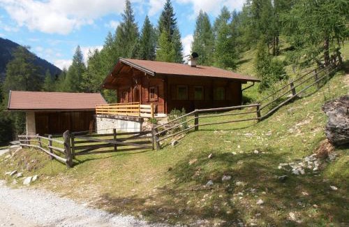 Flachau Apartment | Top-Rated Family Retreat at Puellgut - Experience Excellence