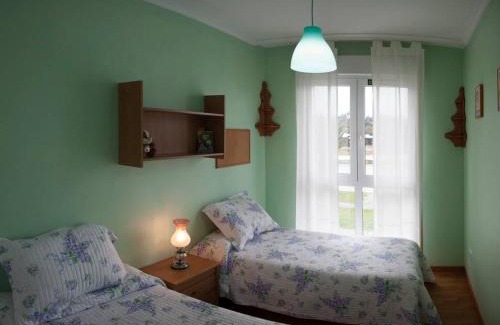 San Cibrao Apartment | Oceanfront Puente Romana: Guest Rated 10/10 and Family-Friendly