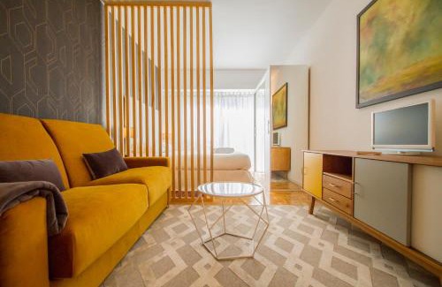 Atocha Apartment | Delightful Puerta de Atocha Madrid with Breakfast Included