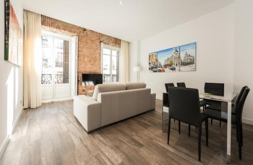 Sol Apartment | Exceptional Puerta Del Sol City Center II - Family Welcome