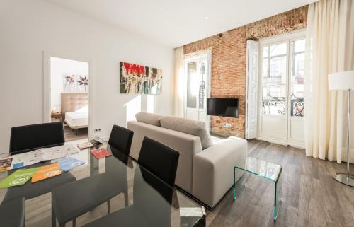 Sol Apartment | Exceptional Puerta Del Sol City Center II - Family Welcome