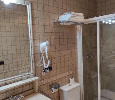 Ciudad Rodrigo House | Budget-Friendly Stay at Puerta del Sol - Child Friendly!