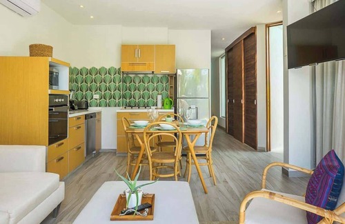 Xpu-Ha Villa | Puerto Aventuras Villa: Private Pool & Canal Access