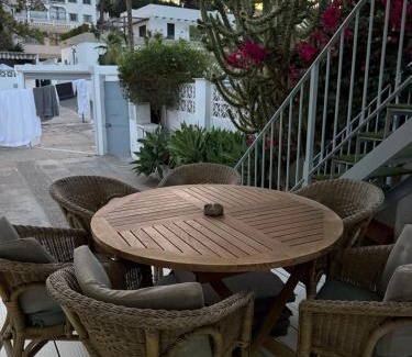 Marbella Apartment | Ideal 3 Bedroom House with Jacuzzi near Puerto Banus