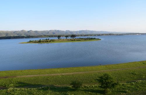 Alta Gracia Apartment | Beautiful Puerto del Águila Departamentos with Lake Views