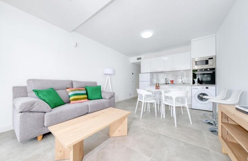Puerto del Carmen Apartment | Puerto Diamante 2