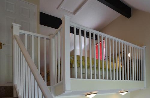 Wroxham House | Family-Friendly Puffin Cottage: Rated 8/10 by Guests