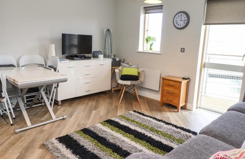 Seahouses Apartment | Experience Puffin View: 4-Star Family-Friendly Escape