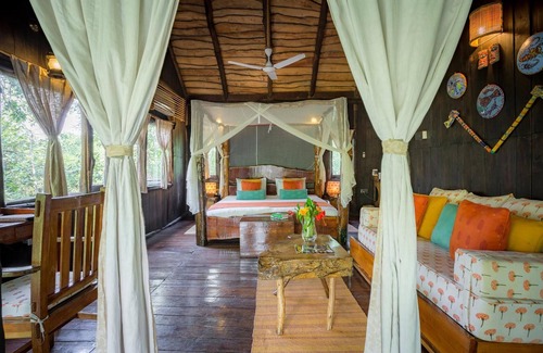 Tala Hotel | Discover Pugdundee Safaris - Tree House Hideaway Retreat