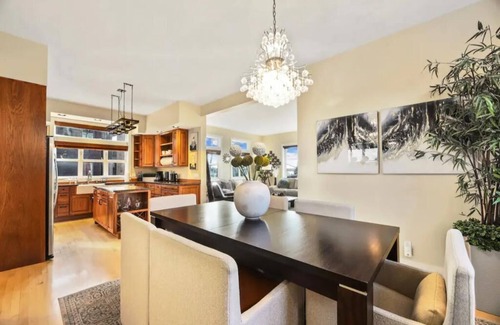 West Seattle House | Experience Puget Sound Sunset Views in West Seattle