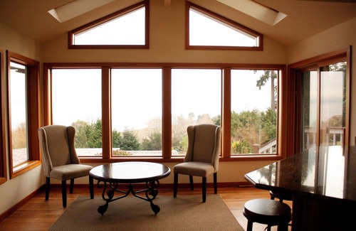 Rollingbay House | Scenic Puget Sound View Estate with Beach Access and Pool