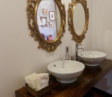 Miranda do Douro House | Experience Puial de l Douro: 4-Star Oceanfront Retreat