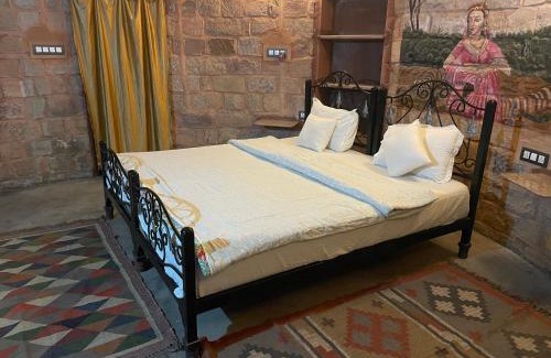 Jodhpur House | Experience Pukhraj Garh: A Heritage Homestay with Pool