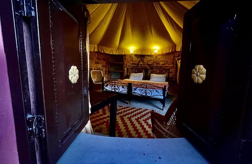 Salawas Hotel | Discover Pukhraj Garh Jodhpur: Family-Friendly Retreat