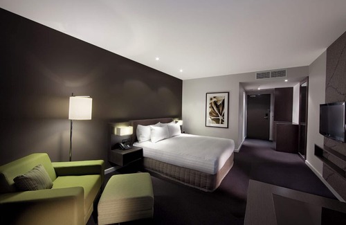 Adelaide Central Business District Hotel | Elegant Pullman Adelaide: 5-Star Stay with Spa & Pool