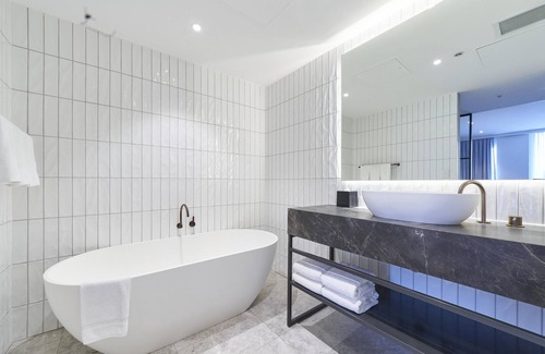 Adelaide Central Business District Hotel | Elegant Pullman Adelaide: 5-Star Stay with Spa & Pool