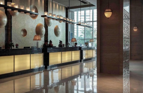 Lishan District Hotel | Exceptional Pullman Anshan Time Square: 5-Star Family Retreat